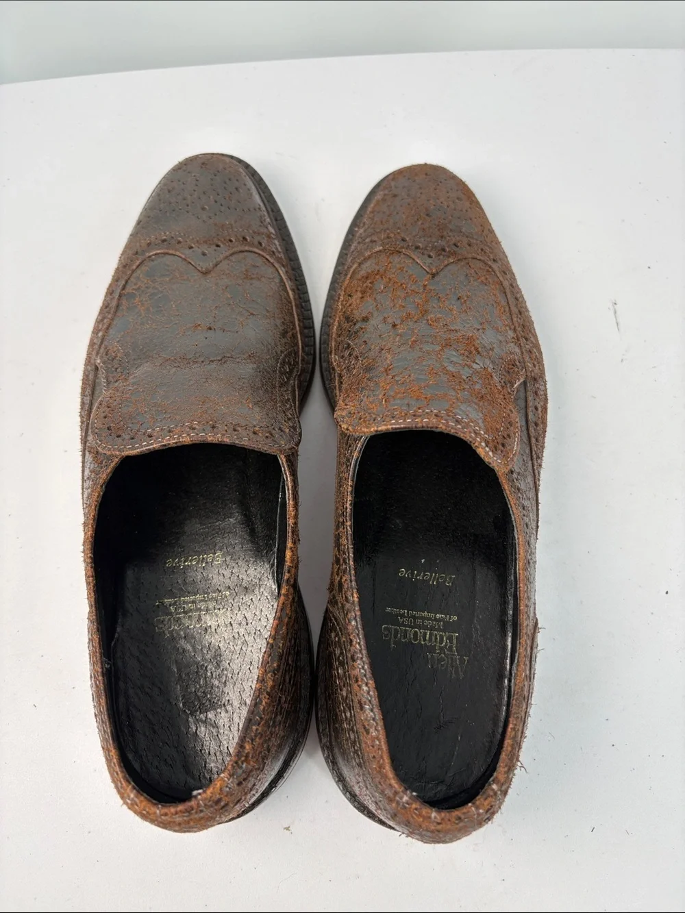 🥐 Allen Edmonds Bellerive Distressed Brown Leather Slip-On Brogues
